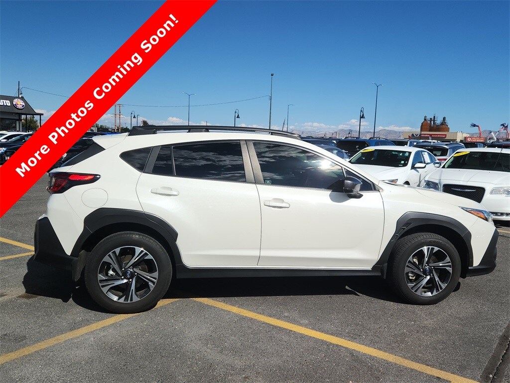 2024 Subaru Crosstrek Premium photo 2