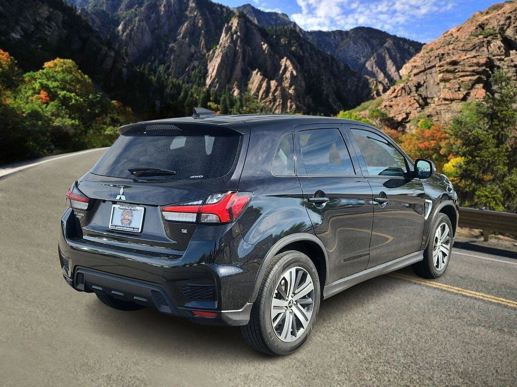 Used 2024 Mitsubishi Outlander Sport 2.0 SE SUV