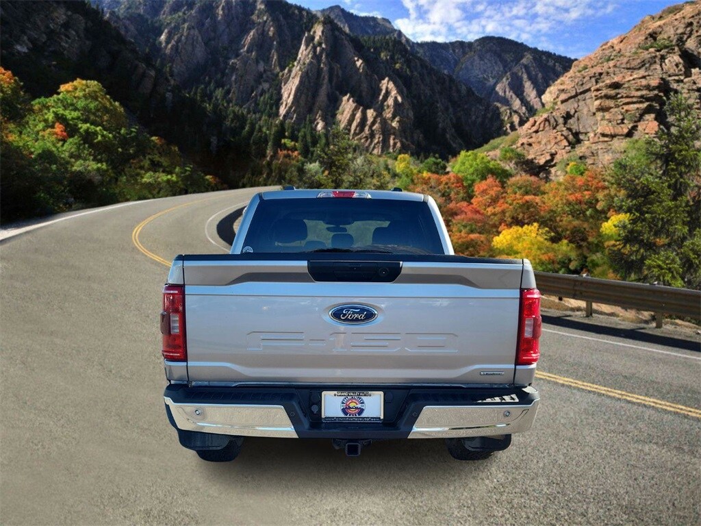 2021 Ford F-150 XLT photo 3