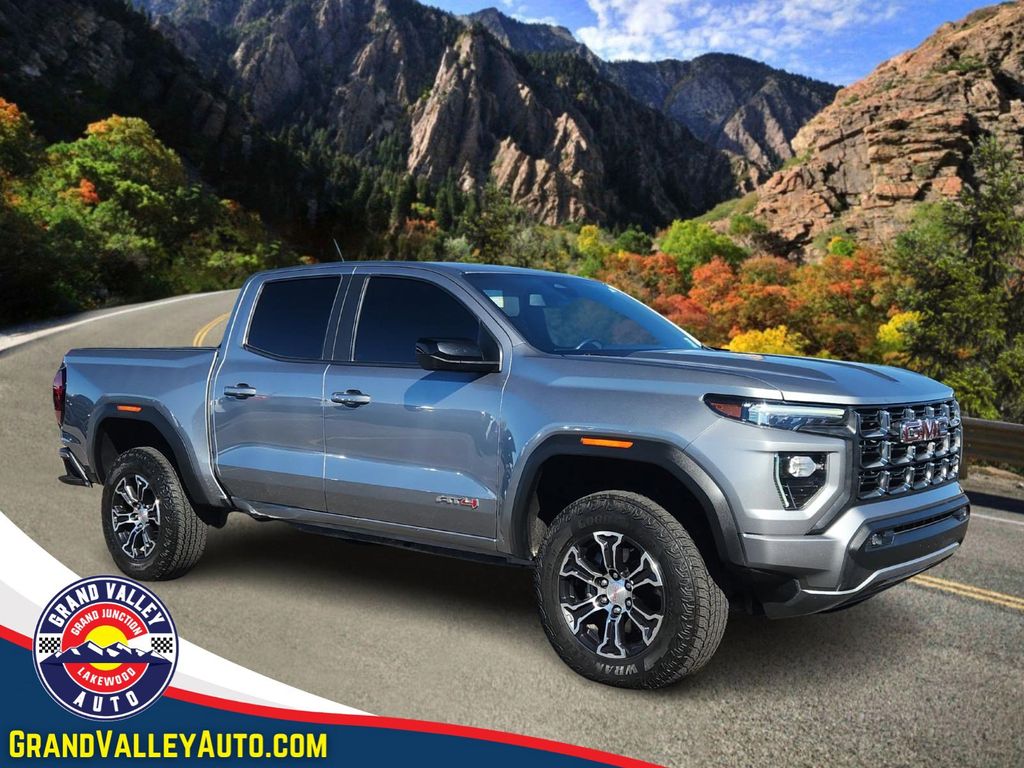 2023 GMC Canyon AT4's photo