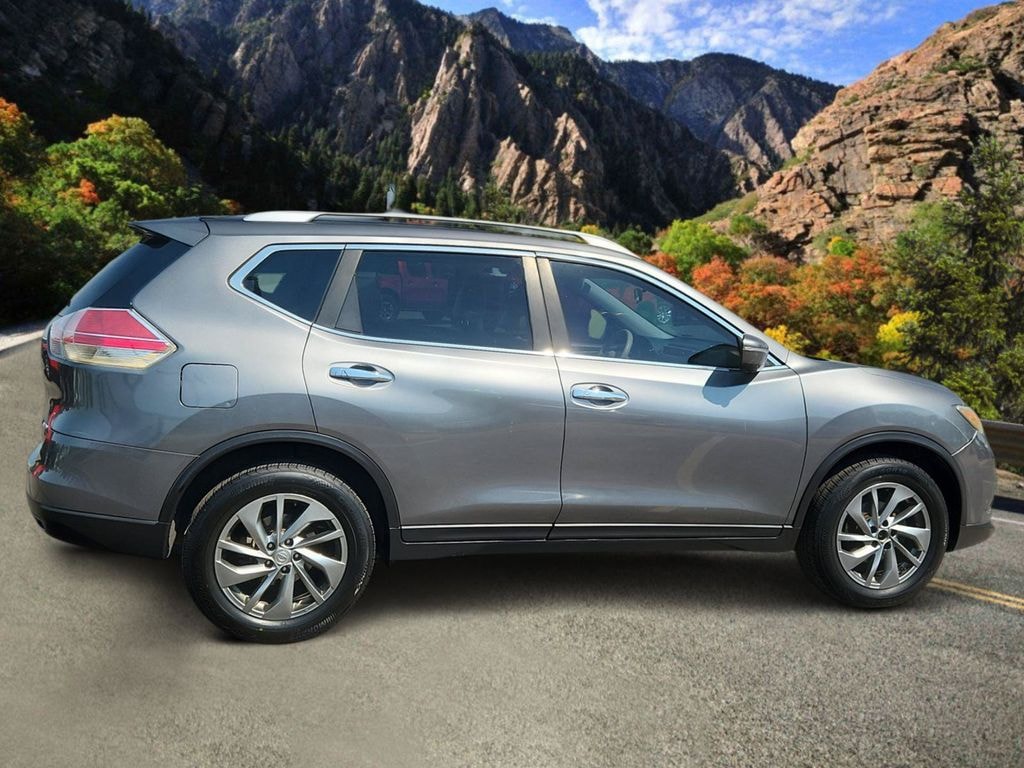 Used 2015 Nissan Rogue SL SUV