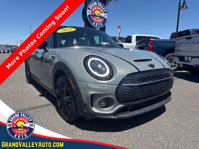 2022 MINI Clubman Cooper S ALL4's photo
