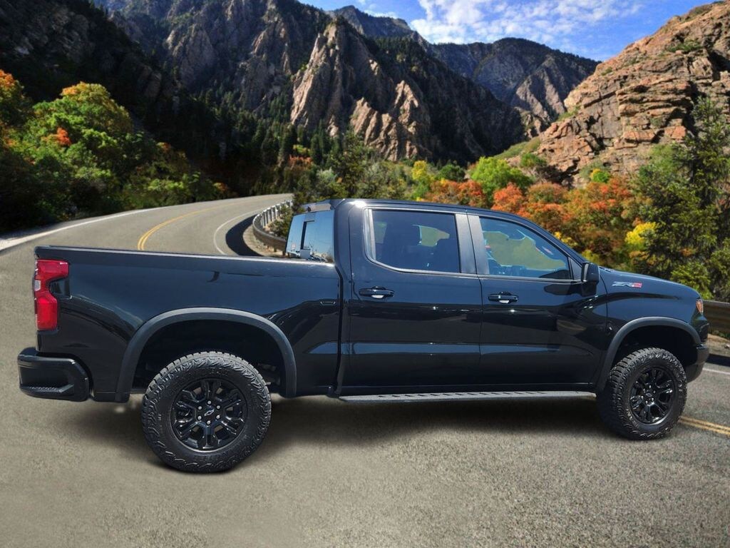 Used 2024 Chevrolet Silverado 1500 ZR2 Truck
