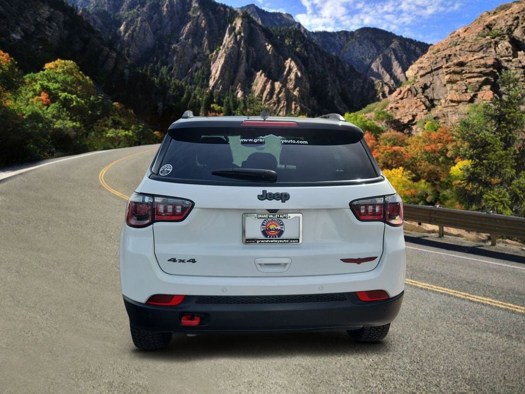 Used 2025 Jeep Compass Trailhawk SUV
