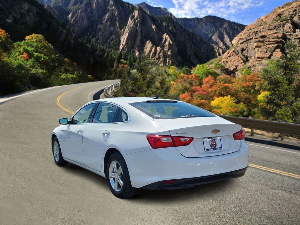 Used 2024 Chevrolet Malibu 1FL Sedan