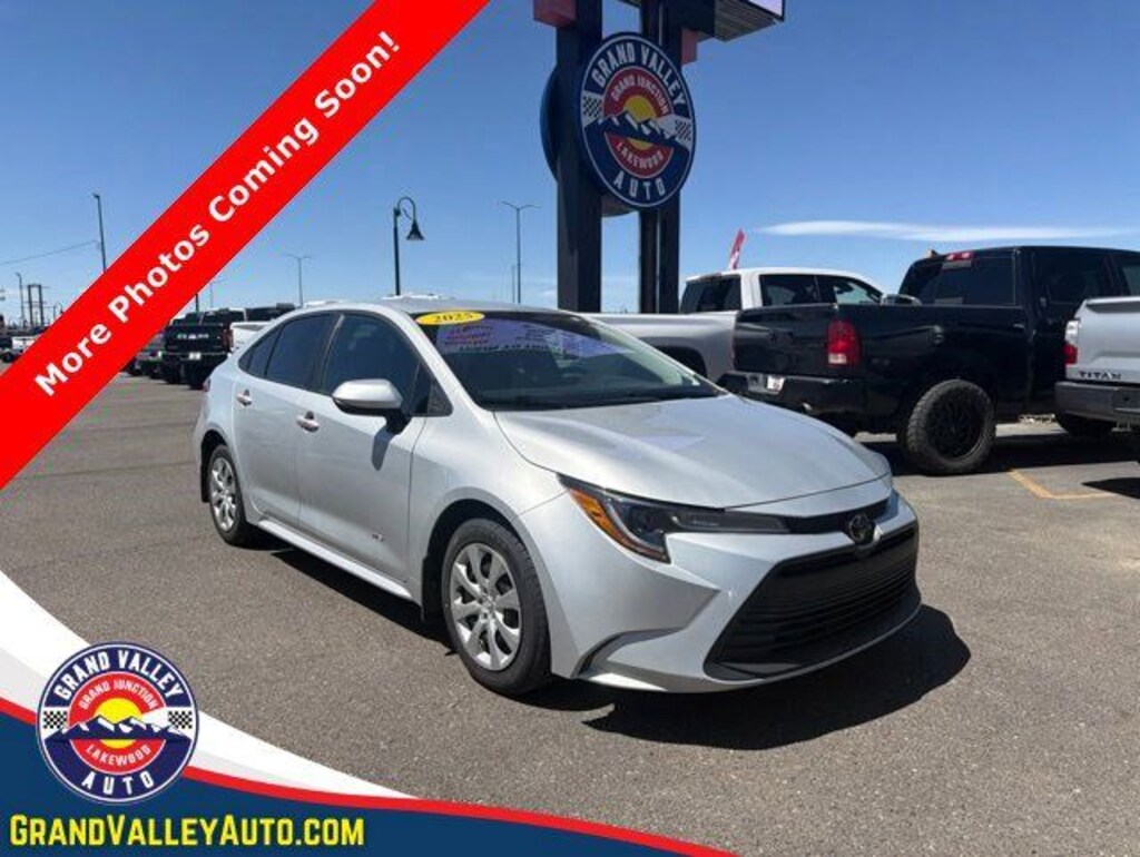 Used 2025 Toyota Corolla LE Sedan