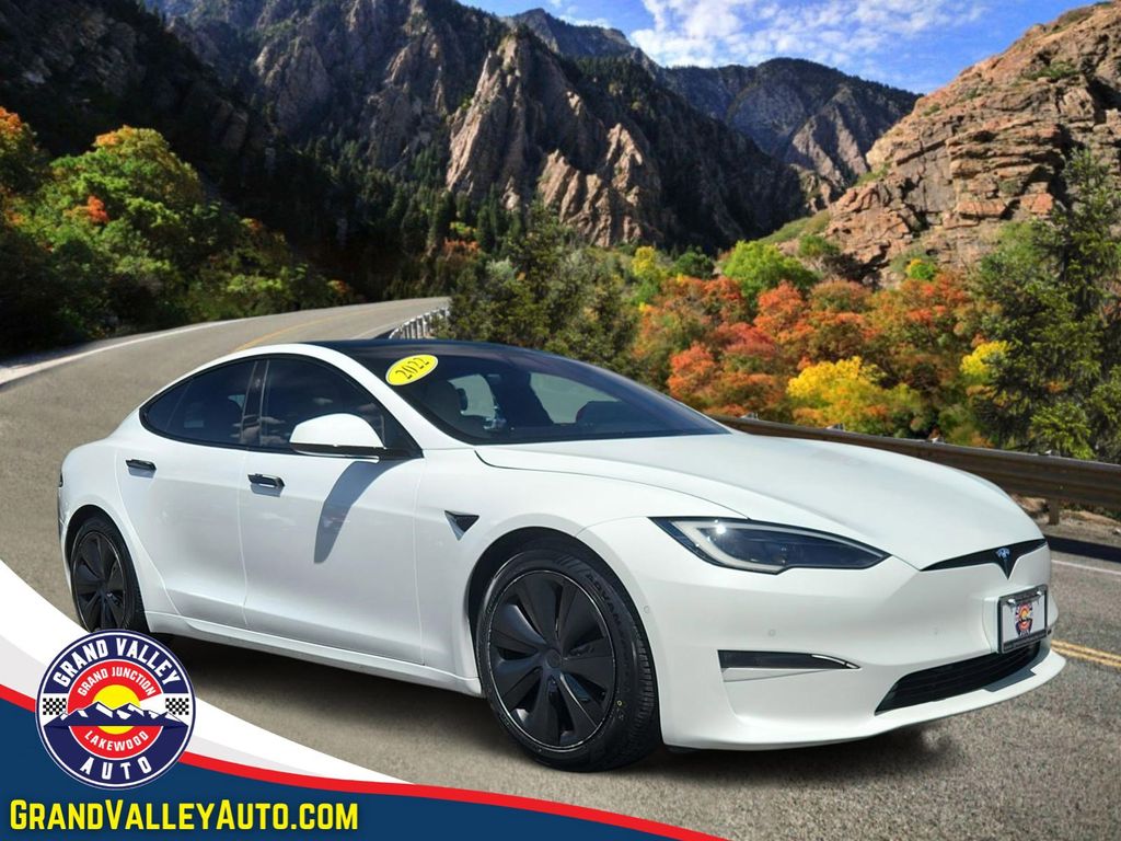 2022 Tesla Model S -'s photo