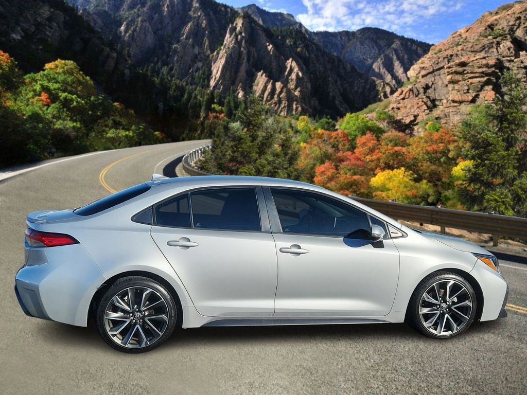 Used 2021 Toyota Corolla SE Sedan