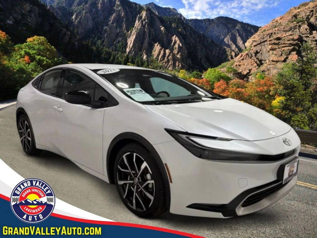 Used 2023 Toyota Prius Prime XSE Hatchback