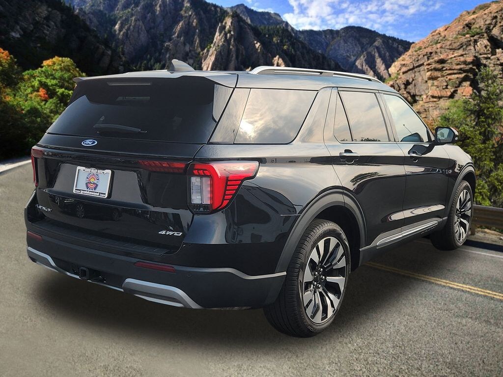 Used 2025 Ford Explorer Platinum SUV