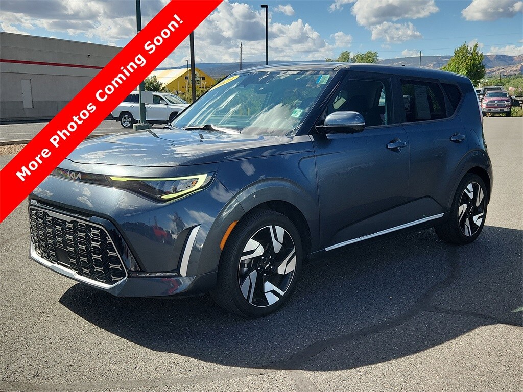 2023 Kia Soul GT-Line photo 3