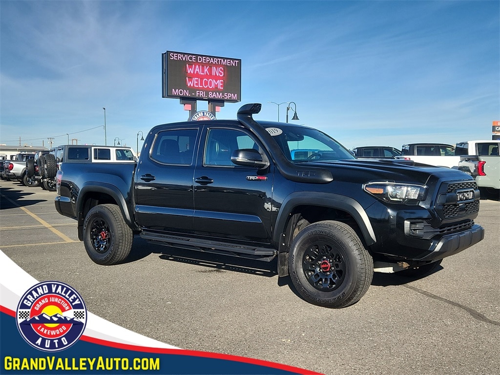 2019 Toyota Tacoma TRD Pro's photo