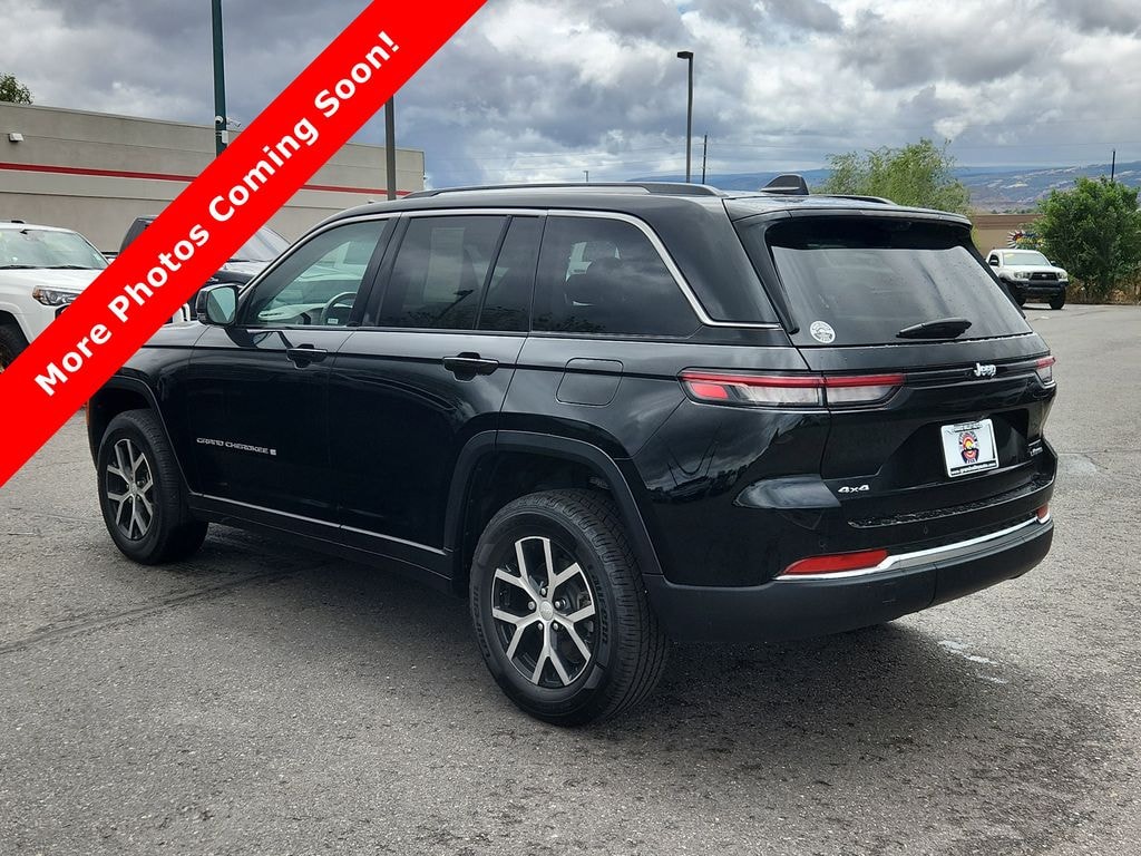 Used 2023 Jeep Grand Cherokee Limited SUV