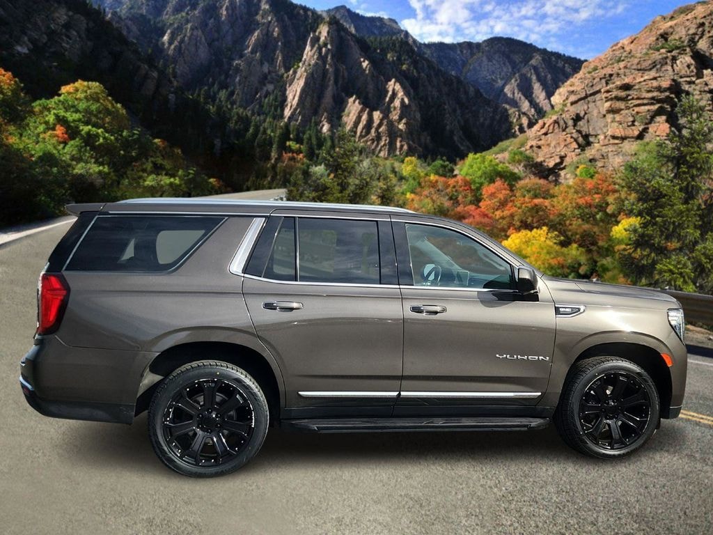 Used 2021 GMC Yukon SLT SUV