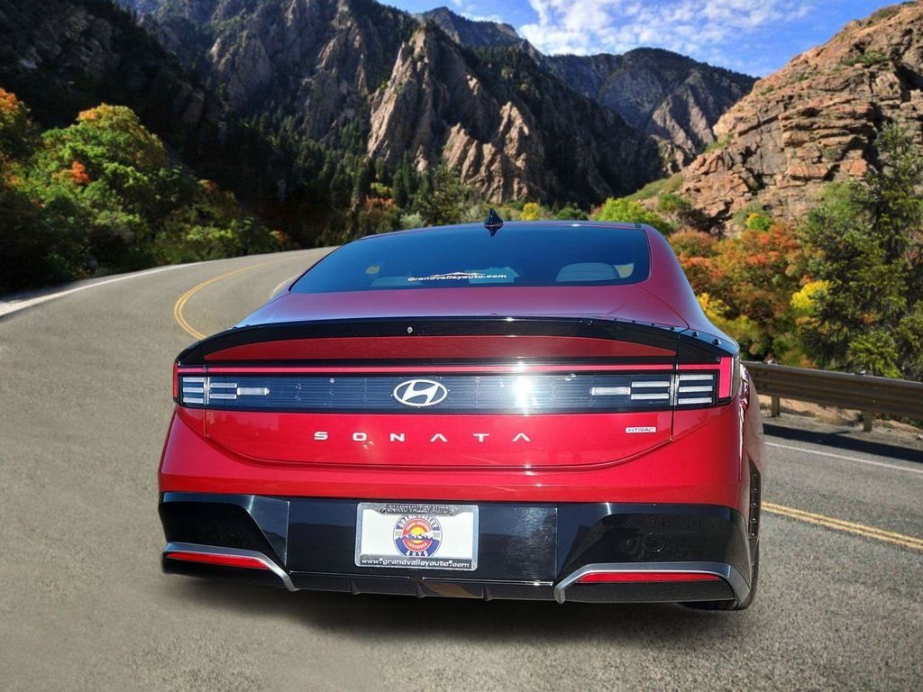 Used 2024 Hyundai Sonata SEL Sedan