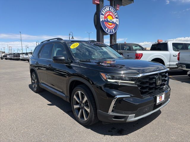 2025 Honda Pilot Elite AWD's photo