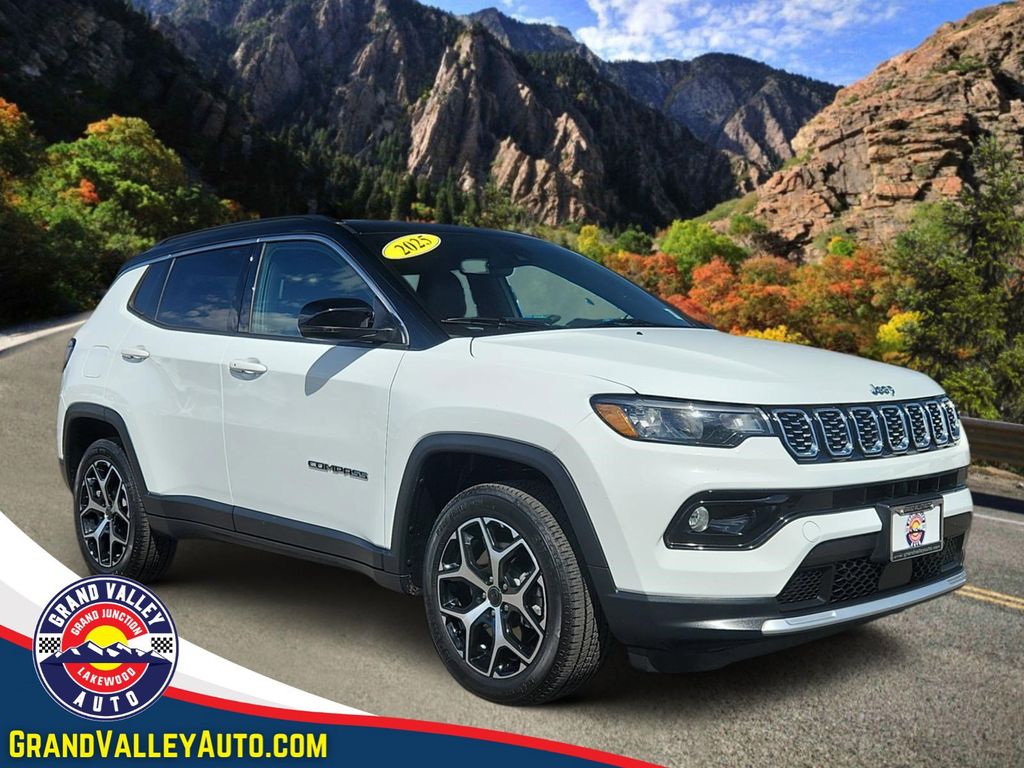 2025 Jeep Compass Limited 4X4's photo