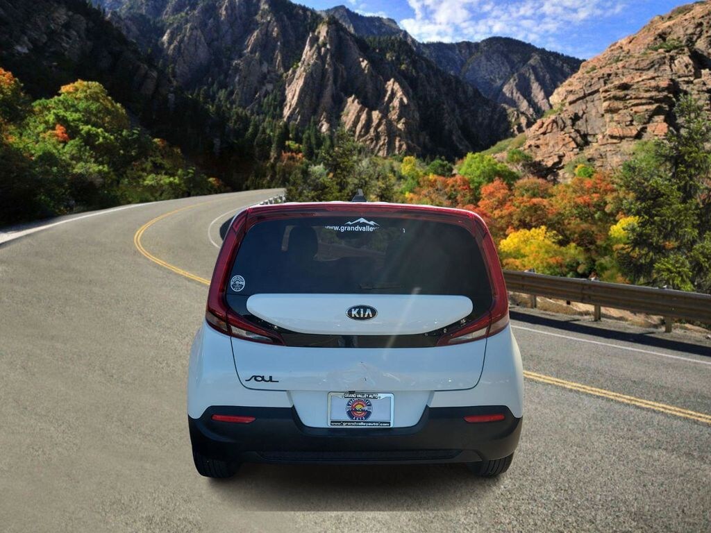 Used 2021 Kia Soul LX Hatchback