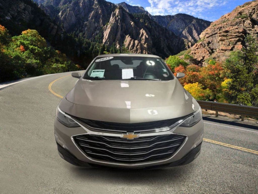 Used 2025 Chevrolet Malibu 1LT Sedan