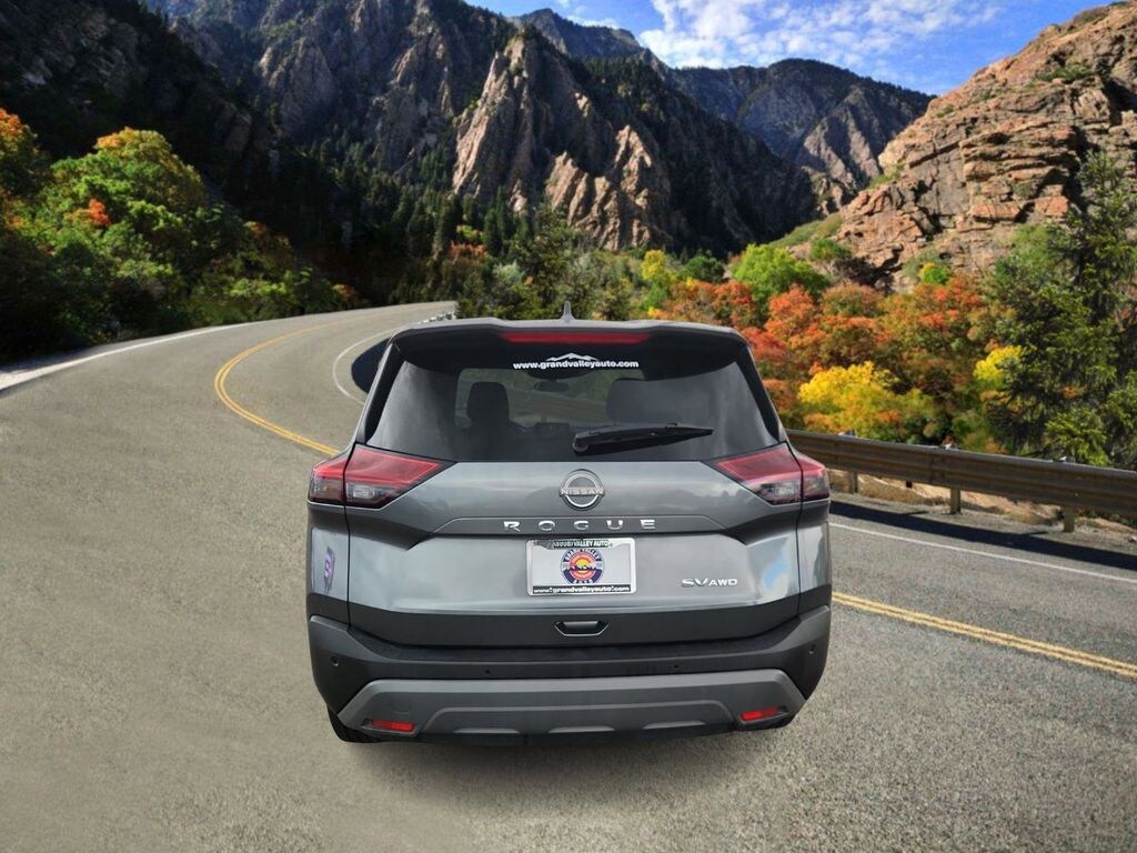 Used 2023 Nissan Rogue SV SUV