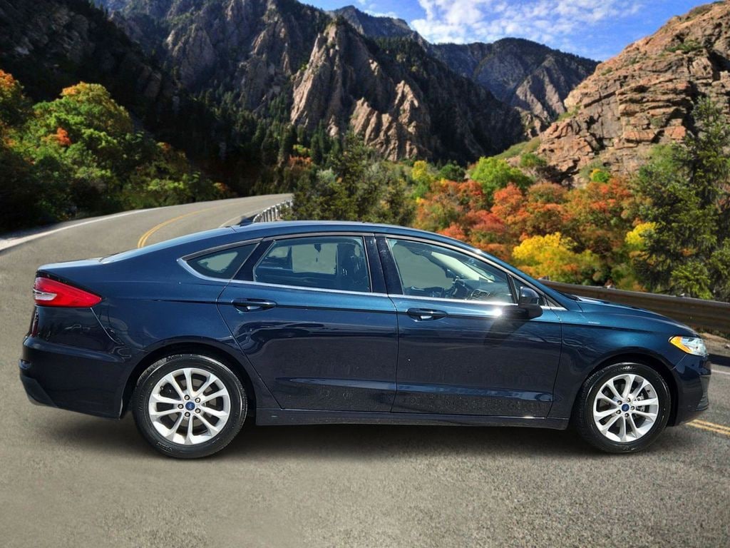 Used 2020 Ford Fusion SE Sedan
