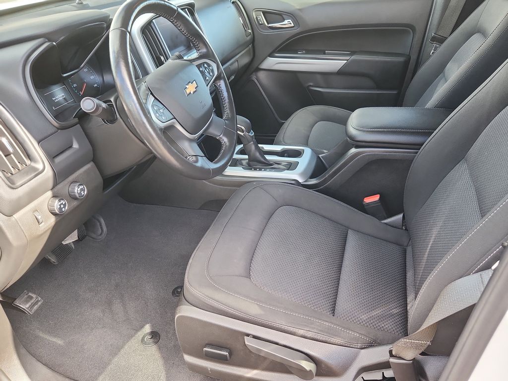 2022 Chevrolet Colorado LT - Photo 7