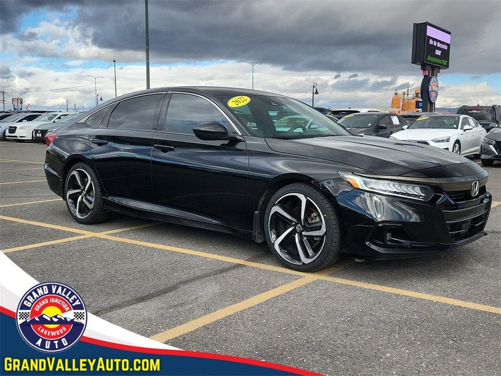 2022 Honda Accord Sport's photo