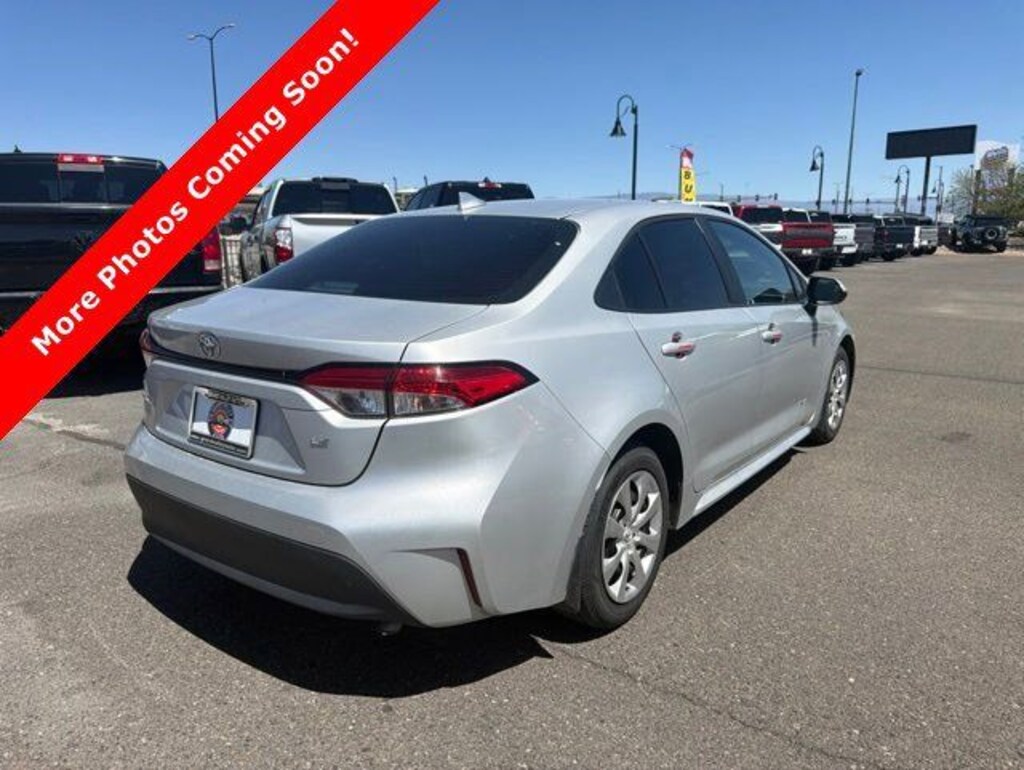 Used 2025 Toyota Corolla LE Sedan