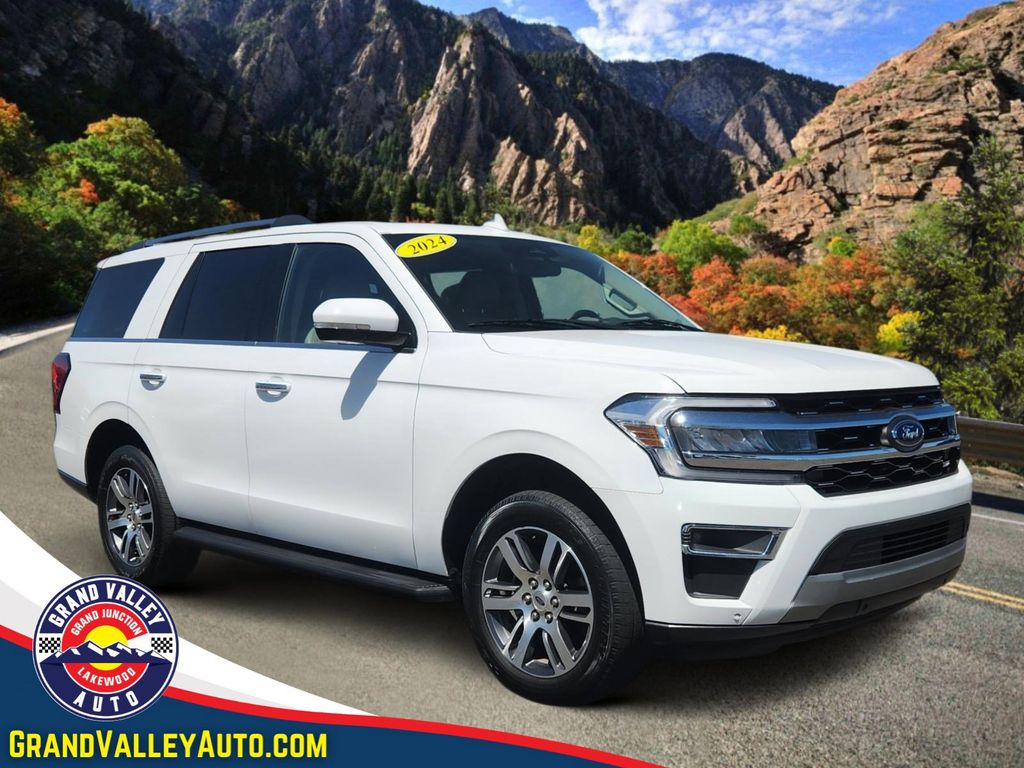 2024 Ford Expedition Limited 4X4's photo