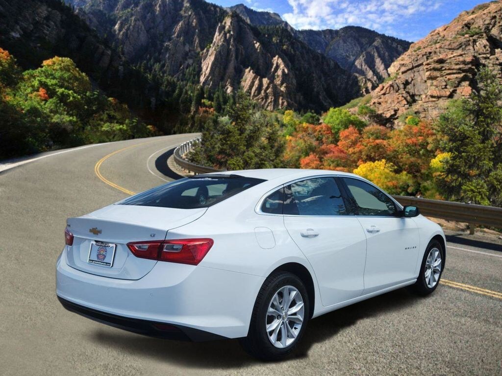 Used 2025 Chevrolet Malibu 1LT Sedan
