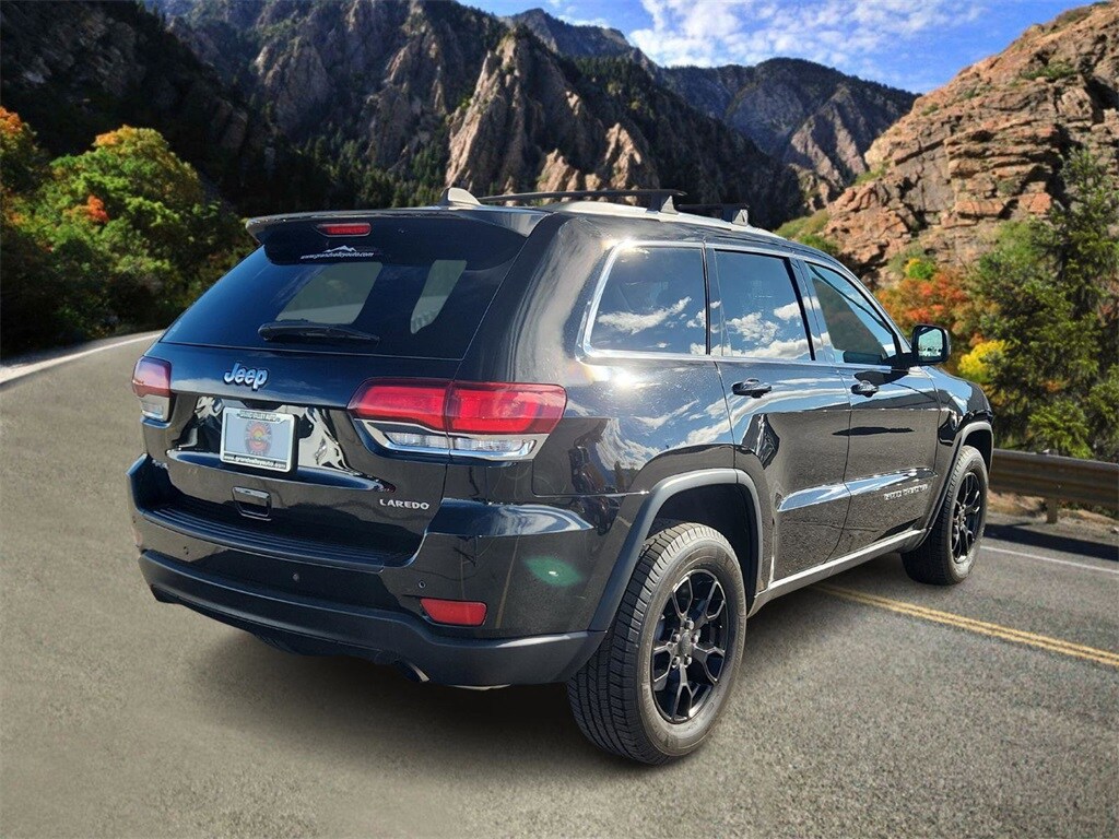 Used 2021 Jeep Grand Cherokee Laredo E SUV