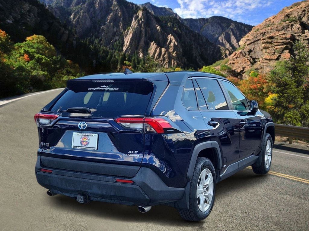Used 2020 Toyota RAV4 Hybrid XLE SUV