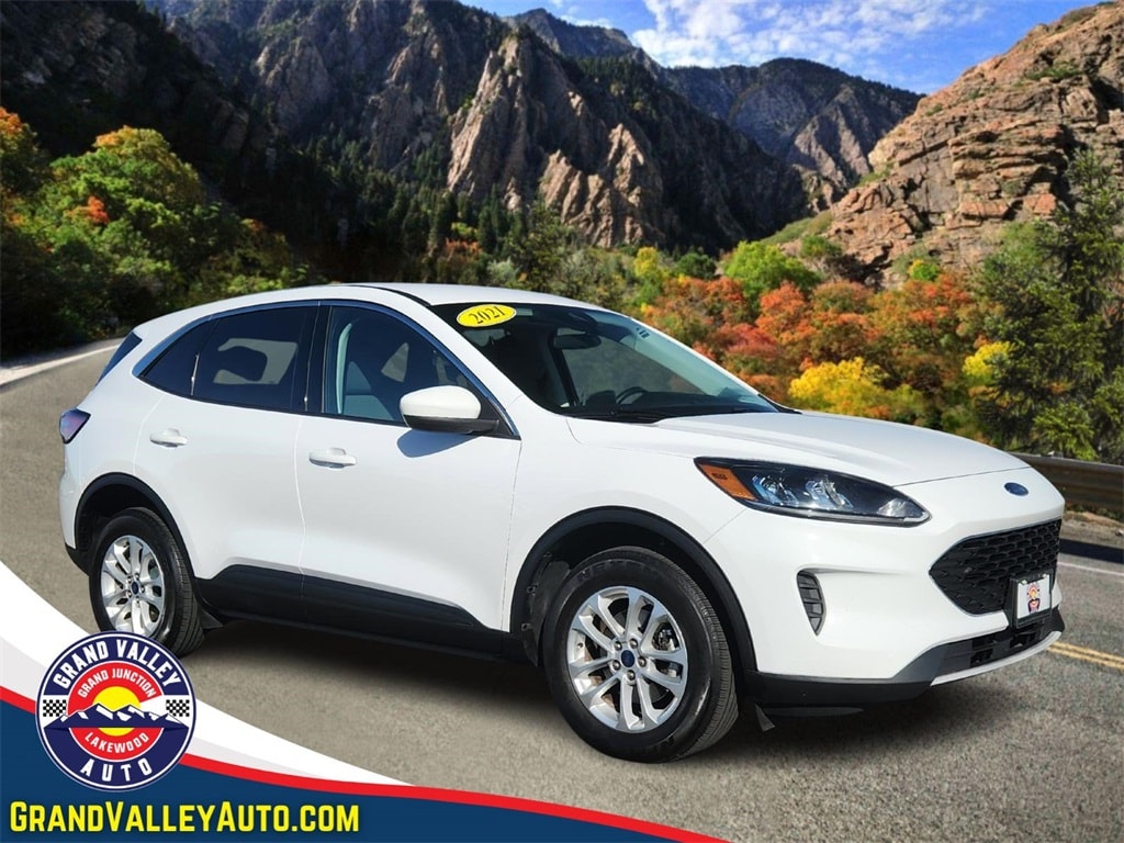 Used 2021 Ford Escape SE SUV