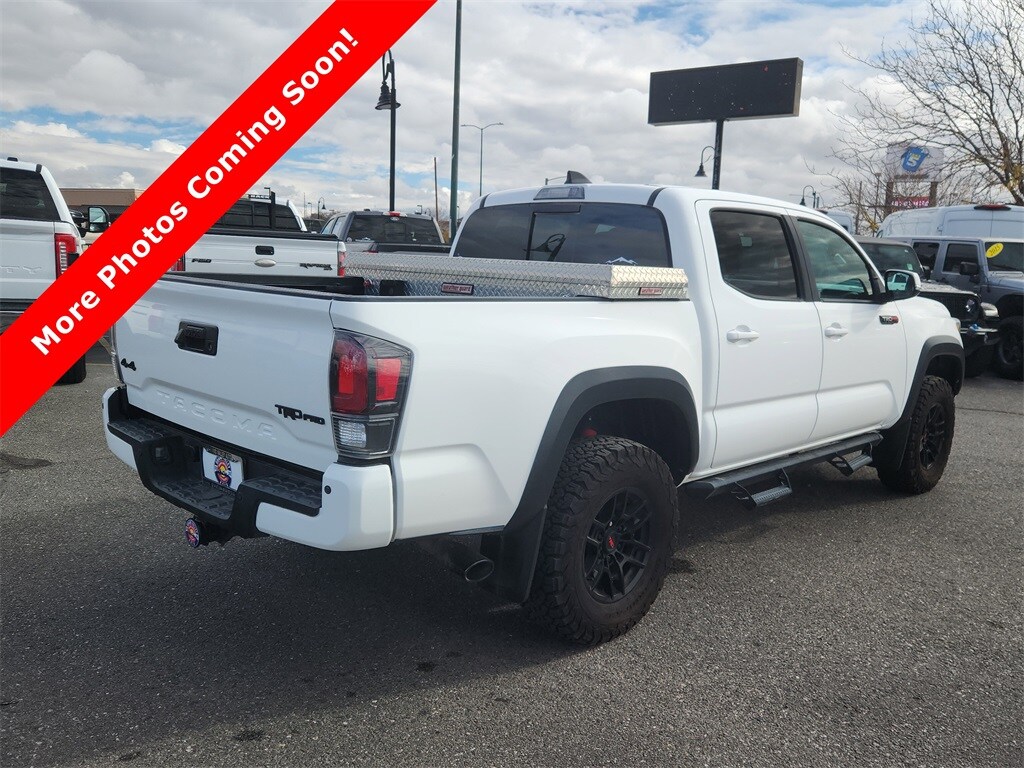 2021 Toyota Tacoma TRD Pro photo 3