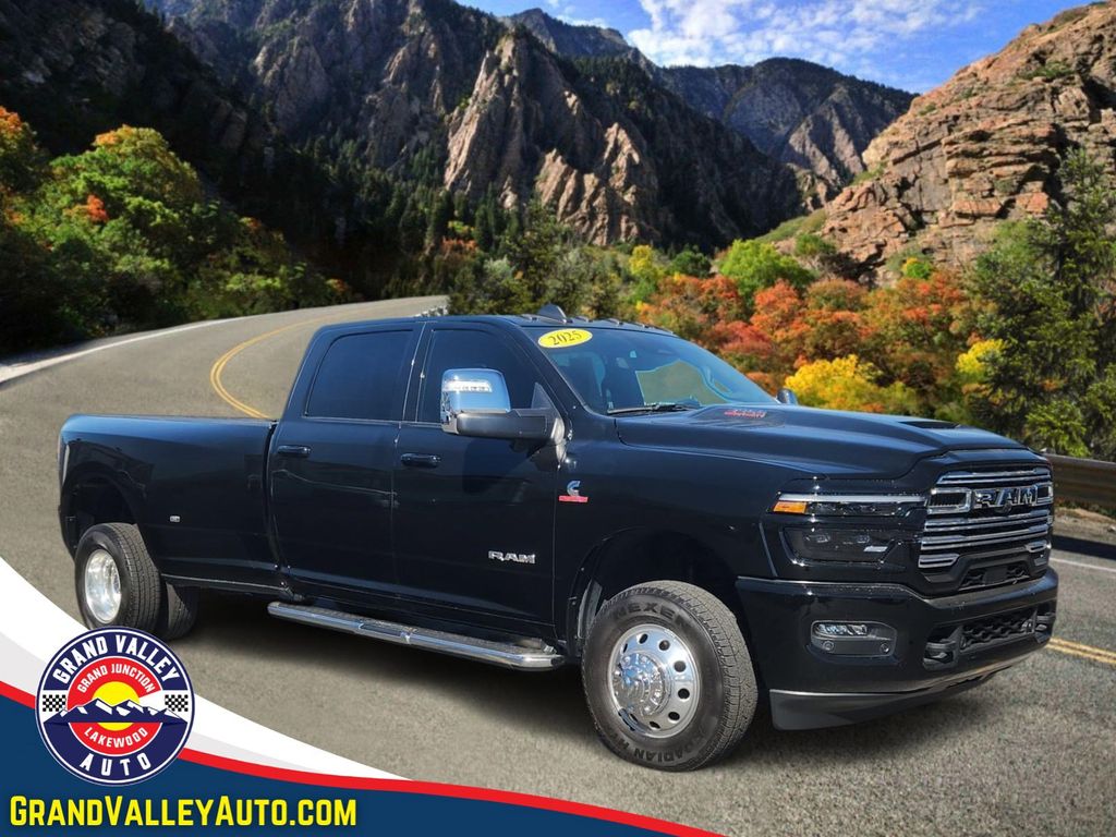 2025 RAM 3500 Laramie 4X4 Crew Cab LWB's photo