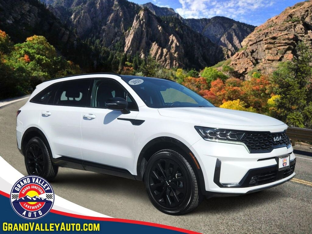 Used 2023 Kia Sorento SX SUV