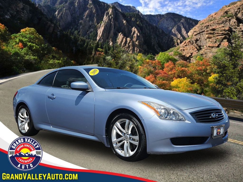 2009 INFINITI G's photo
