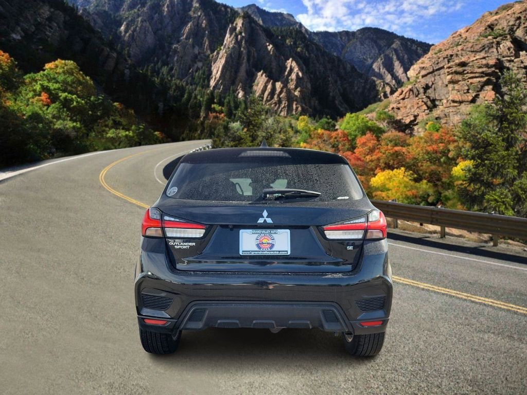 Used 2024 Mitsubishi Outlander Sport 2.0 SE SUV