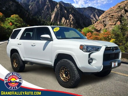 2022 Toyota 4Runner SR5 SUV