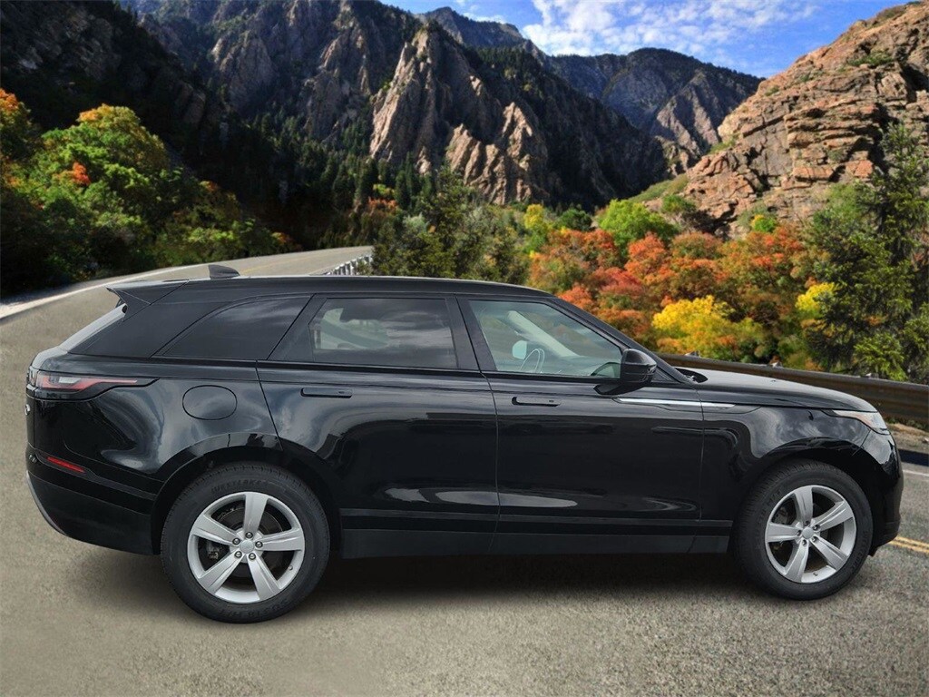 2020 Land Rover Range Rover Velar S photo 2