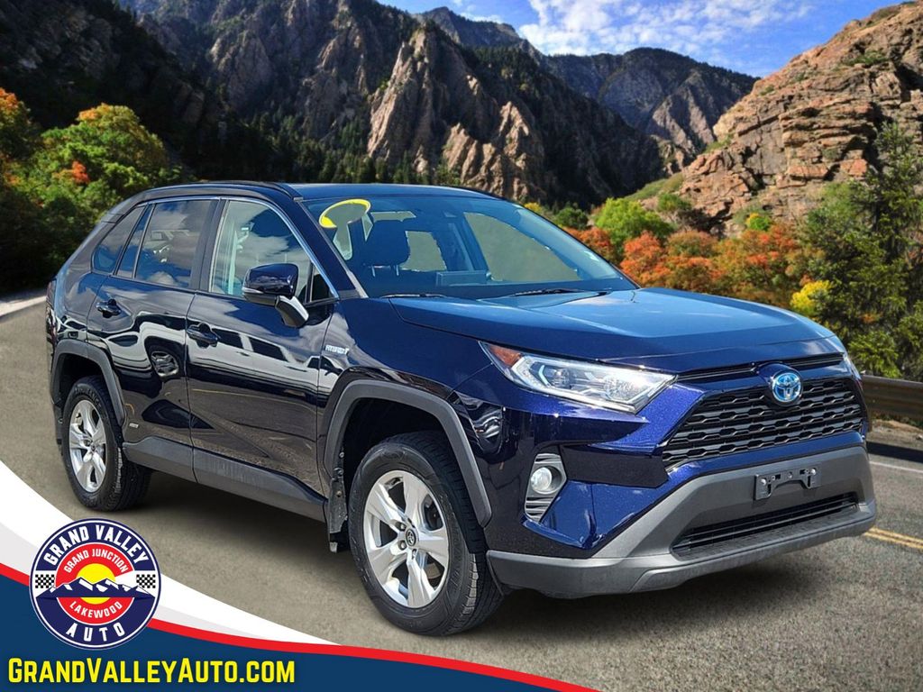 2020 Toyota RAV4 Hybrid XLE AWD's photo