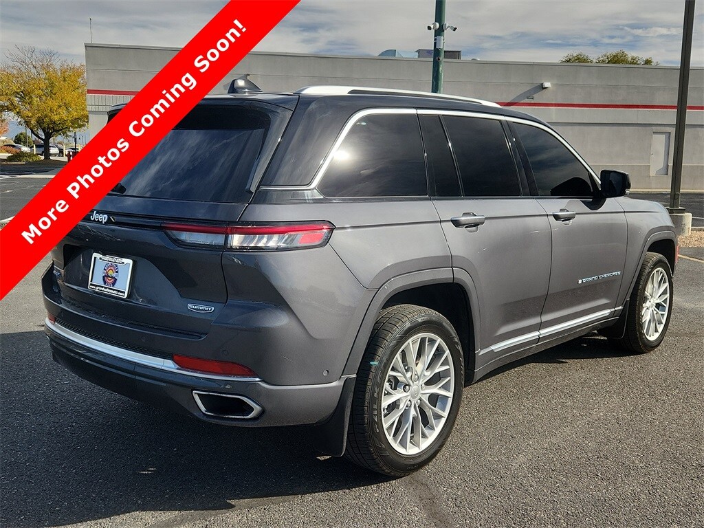 2022 Jeep Grand Cherokee Summit Reserve 4xe photo 3