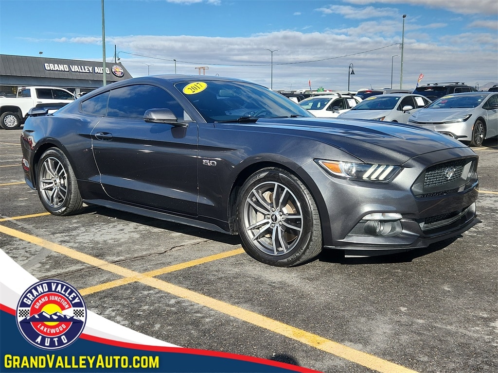 2017 Ford Mustang GT Premium's photo