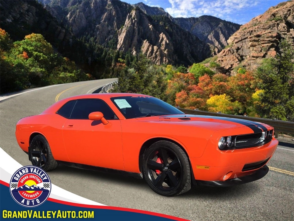 2009 Dodge Challenger SRT8's photo