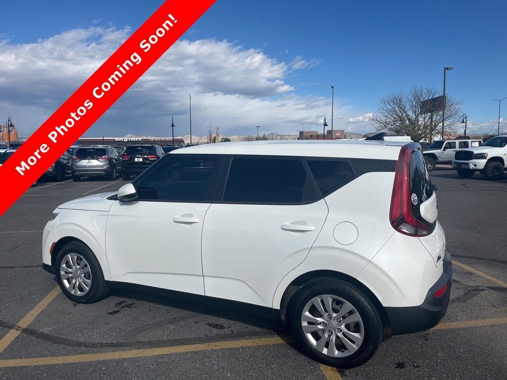 Used 2021 Kia Soul LX Hatchback