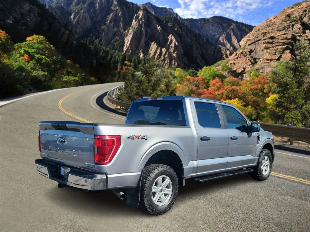 2021 Ford F-150 XLT photo 2