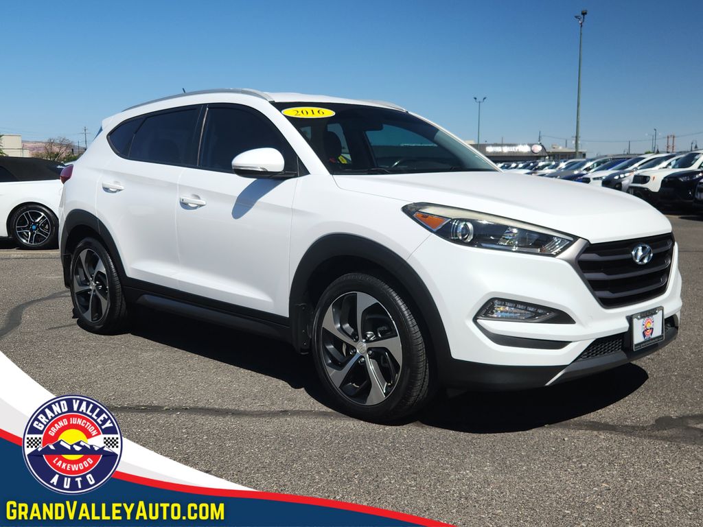 2016 Hyundai Tucson Sport AWD's photo