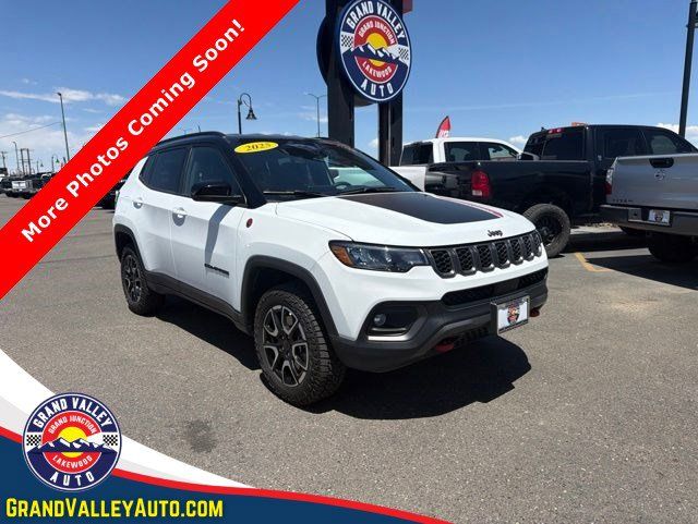 2025 Jeep Compass Trailhawk 4X4's photo