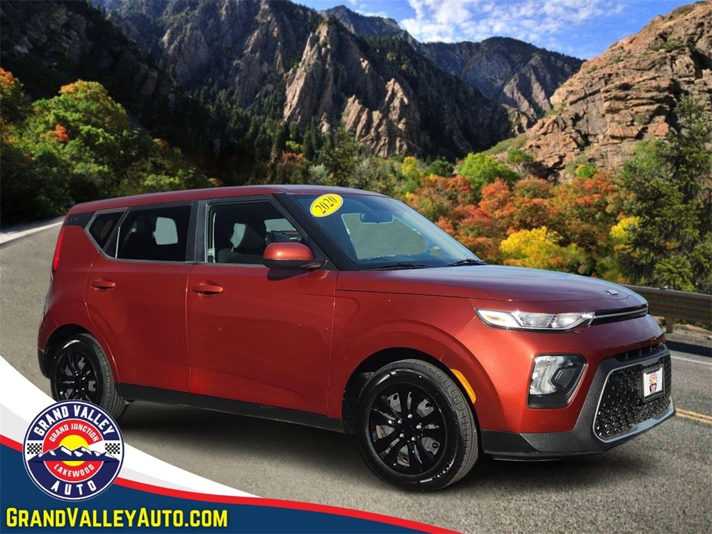 2020 Kia Soul LX's photo