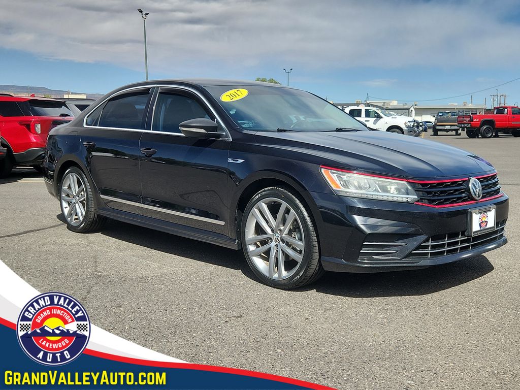 2017 Volkswagen Passat 1.8T R-Line w/ Comfort Pkg. Auto's photo
